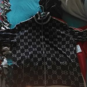 Gucci sweater
